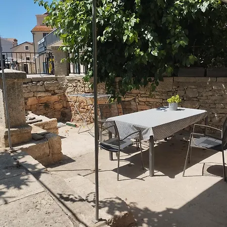 House Palac * Premantura